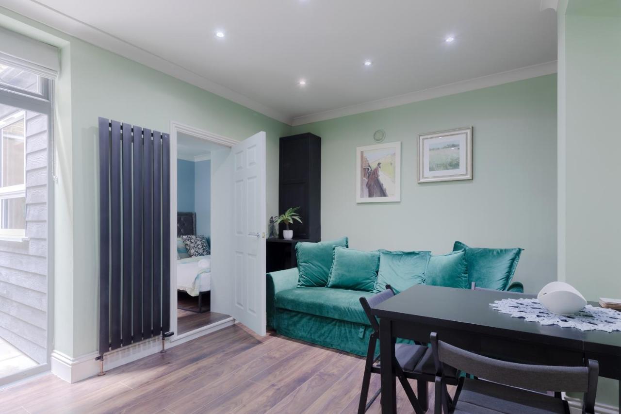 Central Stylish 2-Bed Apartment In London Exteriör bild
