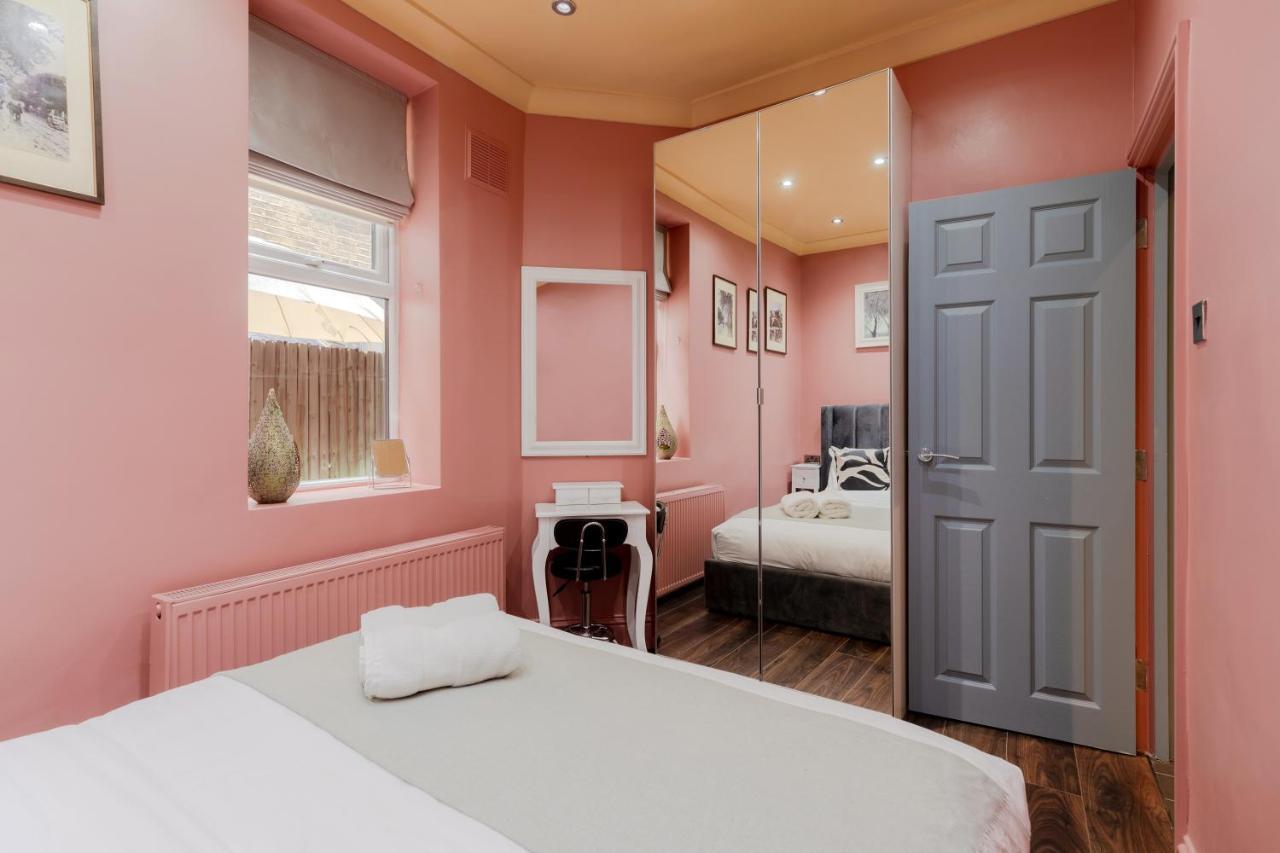 Central Stylish 2-Bed Apartment In London Exteriör bild